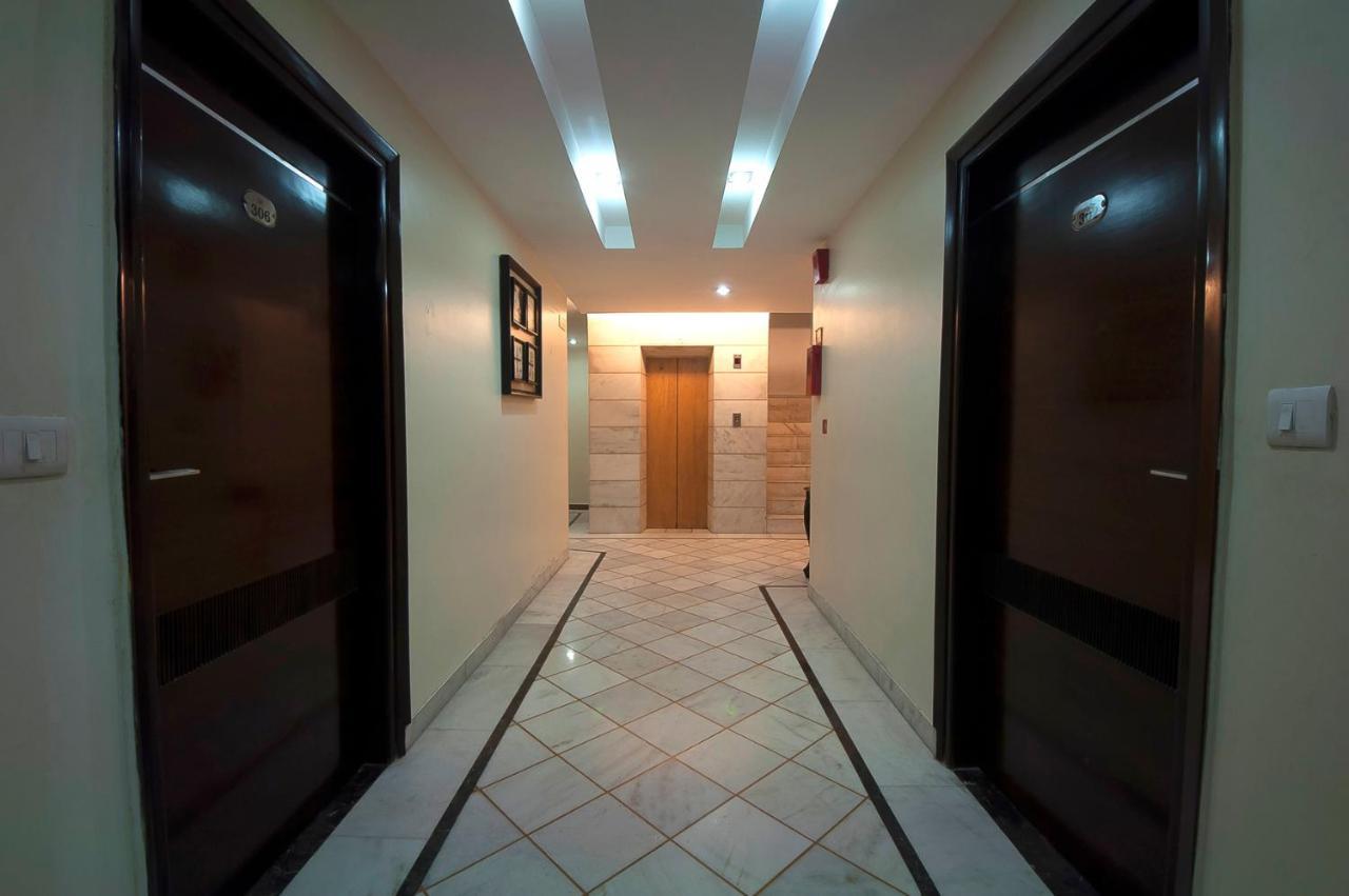 Hotel Metropolitan Delhi Kültér fotó